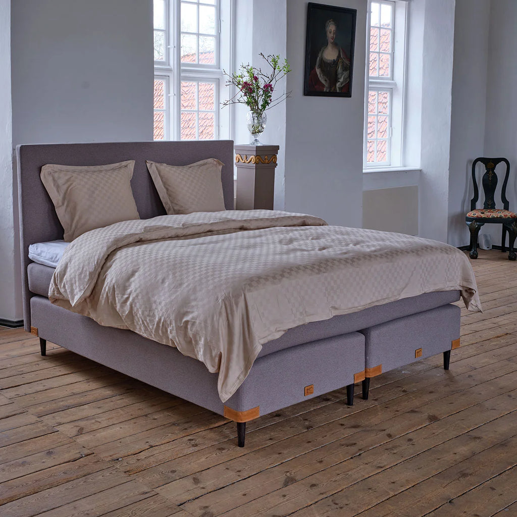 Mattson Beds LIMITED EDITION kontinentalseng | 180 x 200 cm