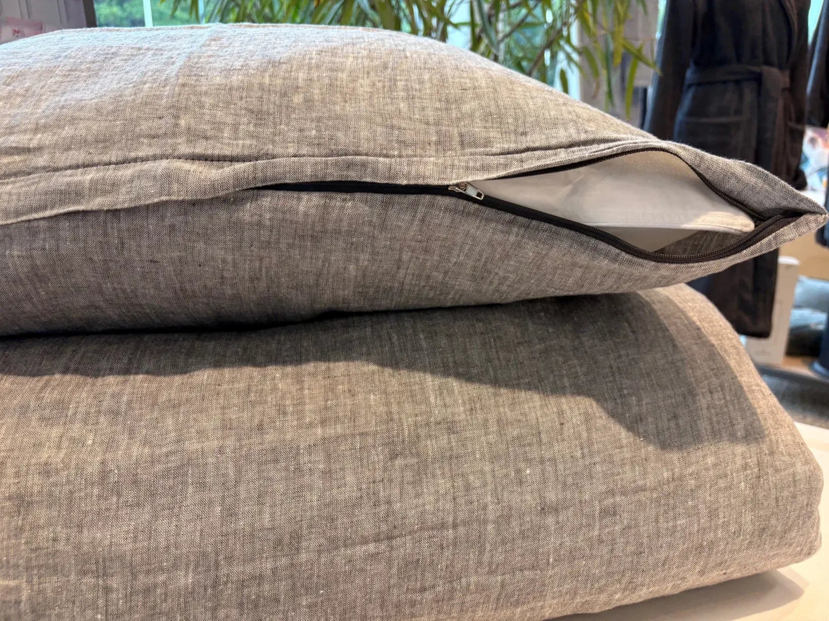 Sengetøj 100% vasket hør   140x220 cm – Mørke grå