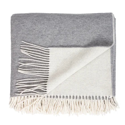 Smilla plaid i merinould | 130 x 190 cm
