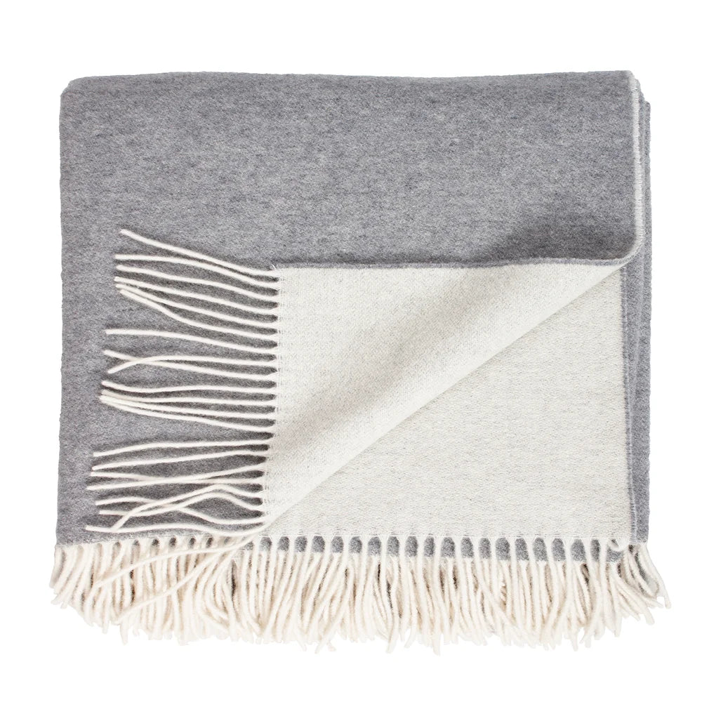 Smilla plaid i merinould | 130 x 190 cm