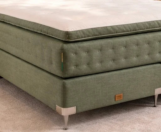 UDSTILLINGSMODEL Mattson Beds Soulful ST kontinentalseng | 180 x 200 cm