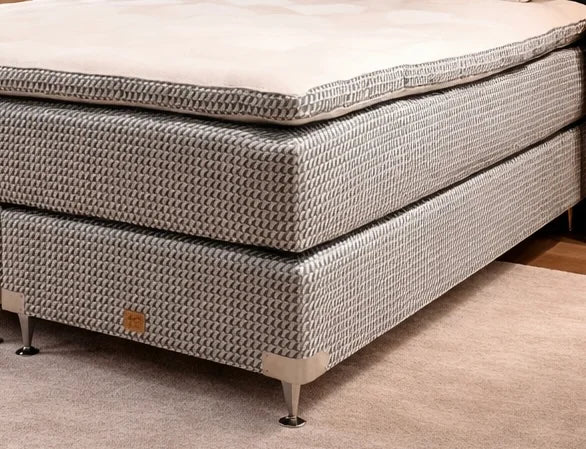 UDSTILLINGSMODEL Mattsons Beds Soulful kontinentalseng | 180 x 200 cm