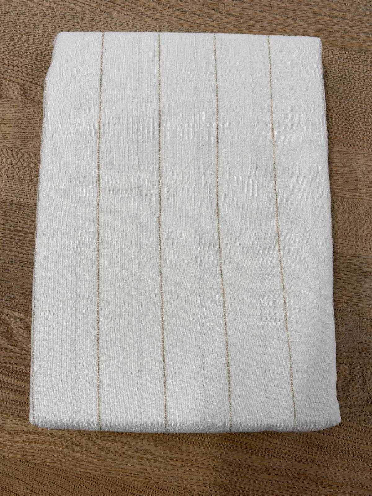 Sengetøj 100% vasket hør   140x200 cm –  smal beiges strib
